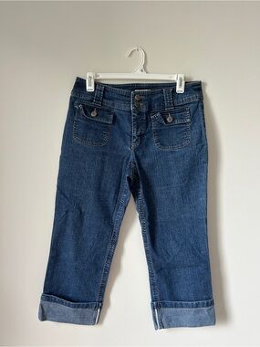 Women's Dark Blue Cropped Jeans with Rolled Cuffs